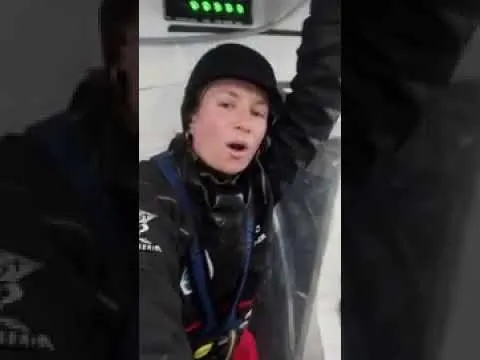 Sous le vent islandais pour un réveil tonique pour Élodie Bonafous