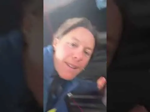 Changement de voile et repos pour Francesca Clapcich