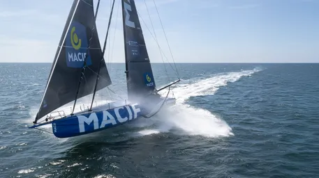 IMOCA MACIF